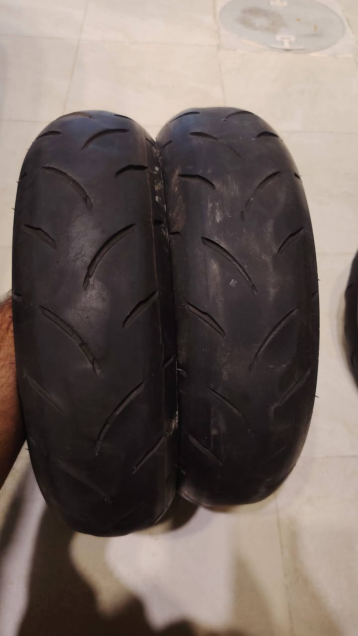 السلام عليكم
تأيرات باله ياباني.
 جلاتين سكنس.ماركة MAXXIS
شراي يتصل. ***********
يوجد خدمة توصيل  كل محافظات
