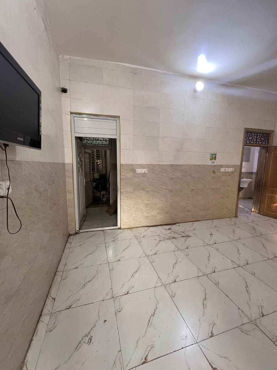 بيت للبيع العرضات بصف السوك 250 متر طابقين كونكريت مطلوب إسكان 45 السعر شامل مع الاسكان 255 وبي مجال الاستفسار ***********
