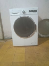 غسالة • ٨ كيلو • للبيع