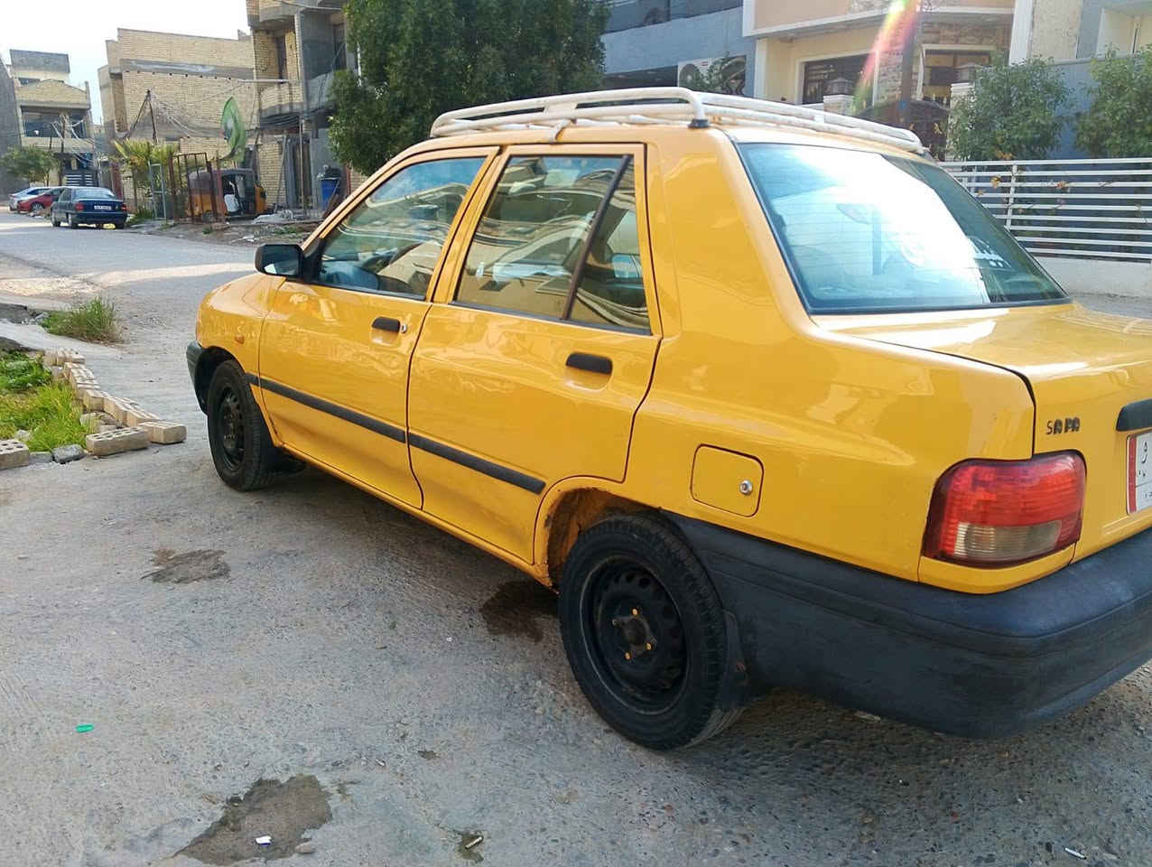 السلام عليكم سايبه للبيع موديل 15تخم تاير كير مكينه على الفحص هيه غرامات مصفره السعر ٤٥
الرقم ***********
