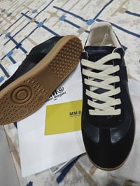 جديد بالكرتون • قياس 41.5-42 • S58W0109