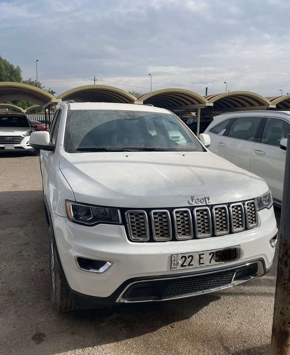 بيع سريع  جيب لاريدو رقم اربيل موديل 2020بيها باب السايق والجاملغ الايسر الامامي مبدل بلادي نفس اللون وبنيد مصبوغ واللغد مبدل مكانها بغداد الامين تحويل مباشر  سعر  195 ترهم مرارس 
تلفون  ***********
