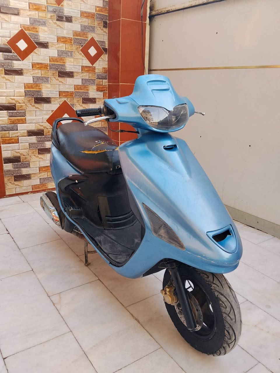 اللهم صل على محمد وال محمد 
البيع دراجه فراشه كرستال فحل دسك
دراجه بلاديه ومختمة من جميع الجهات 
مكينه بلاديه برغي مامفتوح بيه عل فحص 
كهربائيات كامله نكره سلف وهندر كلشي شغال
مكان حله _ أبي غرق 
للأستفسـار الاتصـال على الرقـم 
- *********** -
