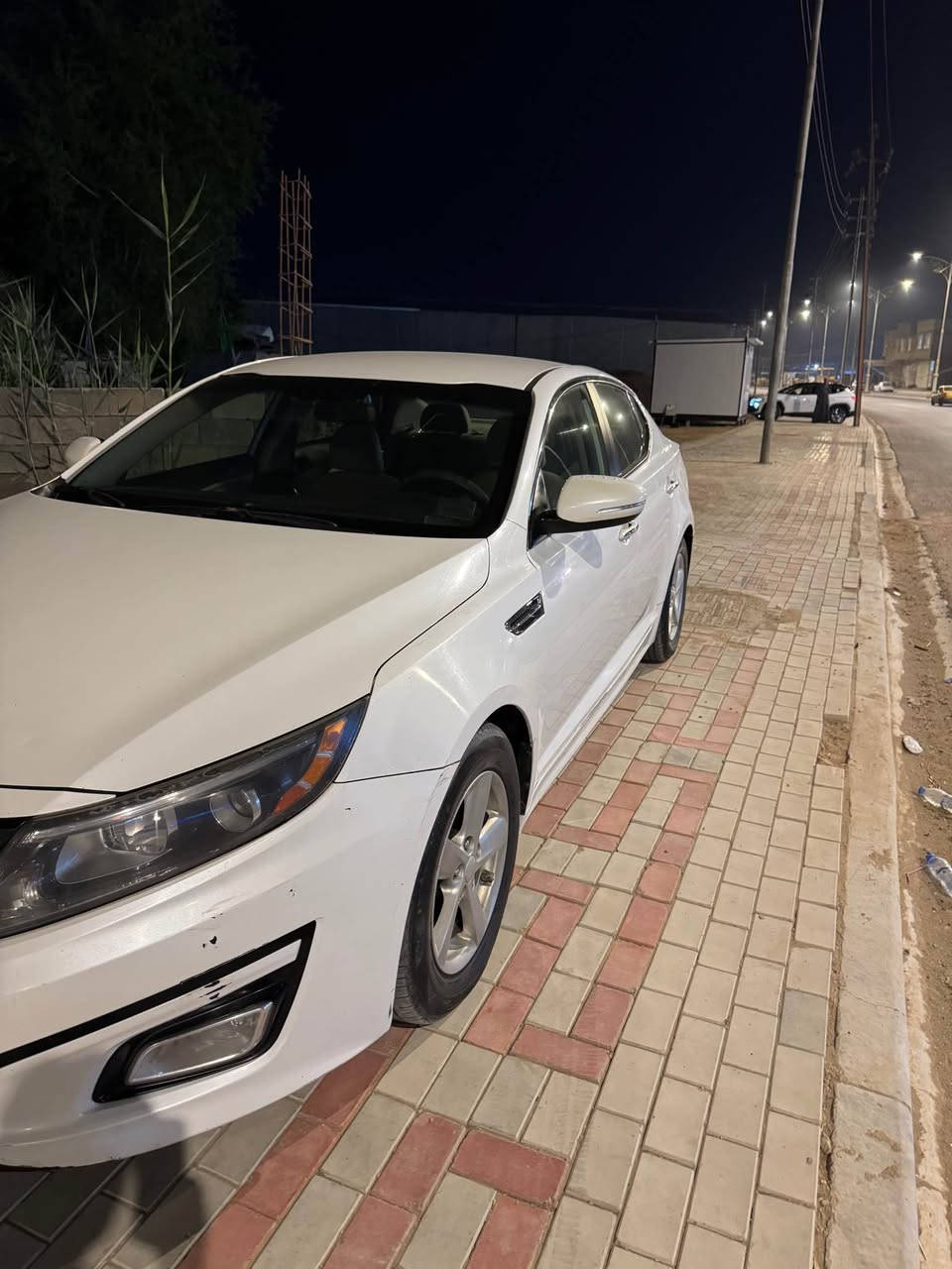 سلام عليكم اوبتيمه للبيع موديل ٢٠١٥
وارد امريكي لون ابيض صدفي 
رقم كربلاء مكان السياره كربلاء 
تحويل مباشر مواصفات عاديه 
تبريد ثلج حداديه نضافته ٩٠٪؜ سونارات بيه ثنين سعر ١٢٤ وبيه مجال 
متواجد ويتساب مازنجر *********** كربلاء, العراق
