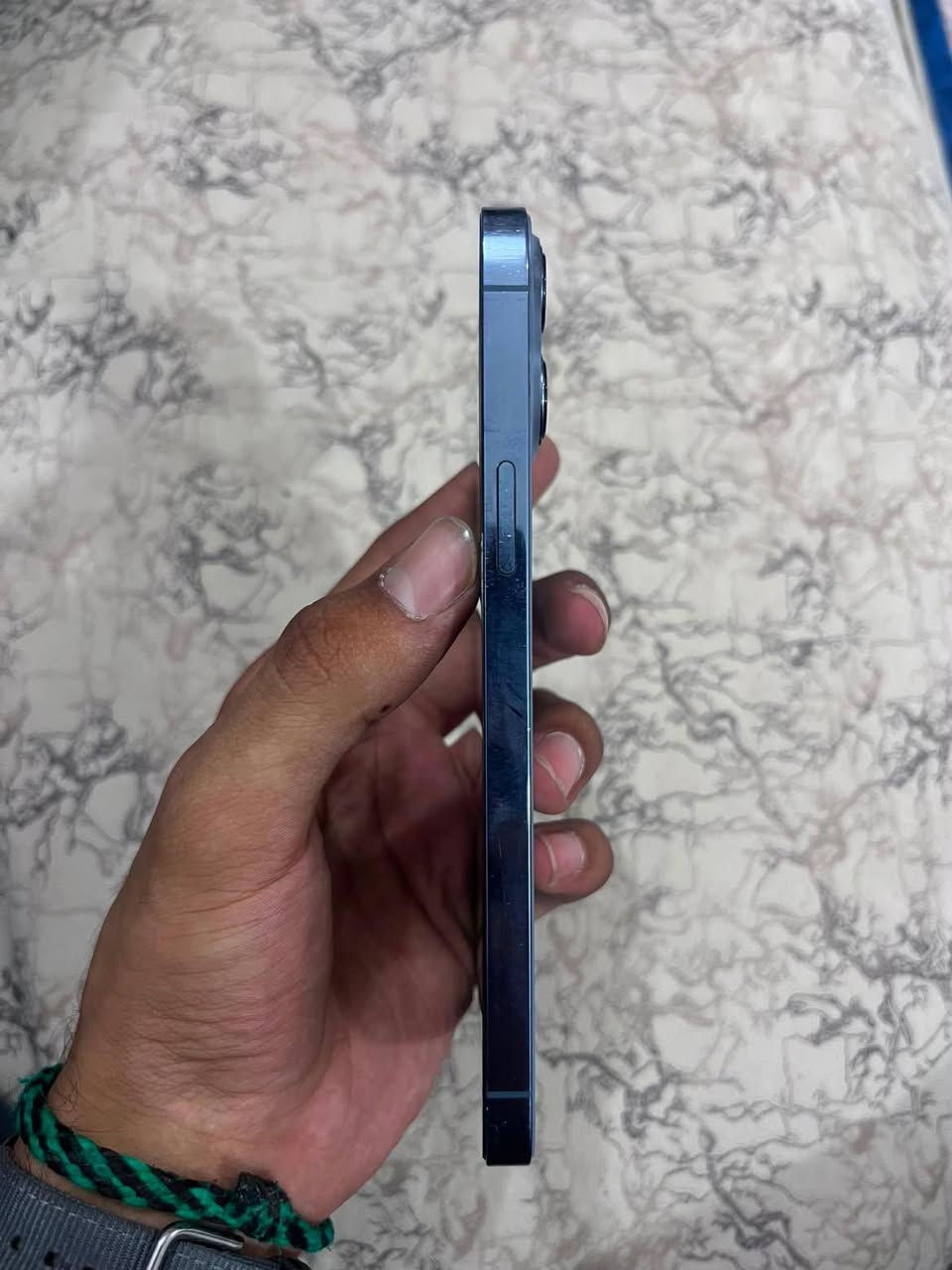 ايفون 13 برو ماكس شرق اوسط
ذاكره 256
بطاريه 89
مستبدل شاشه اولد
وبطاريه مال تفصيخ اصليه
جهاز نظيف كلشي شغال بيه وياه كارتونه مالته
سعر 600 بيه مجال مكاني بغداد الغزاليه ***********
