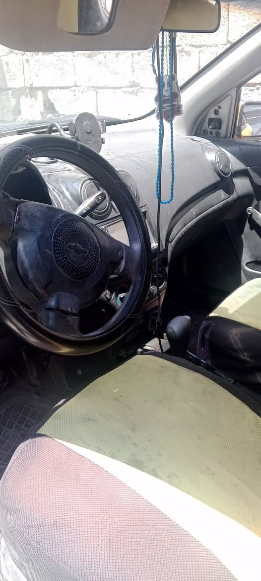 افيو للبيع موديل الفين وسبعة محورة كورلة السيارة جاهزة لشغل رقم صلاح الدين مطلوبة هياة خمسمية الف وغرامات ميتين ذني ينزلن من سعرهه السعر 30 وبهه مجال للتواصل واتساب عل رقم ***********
