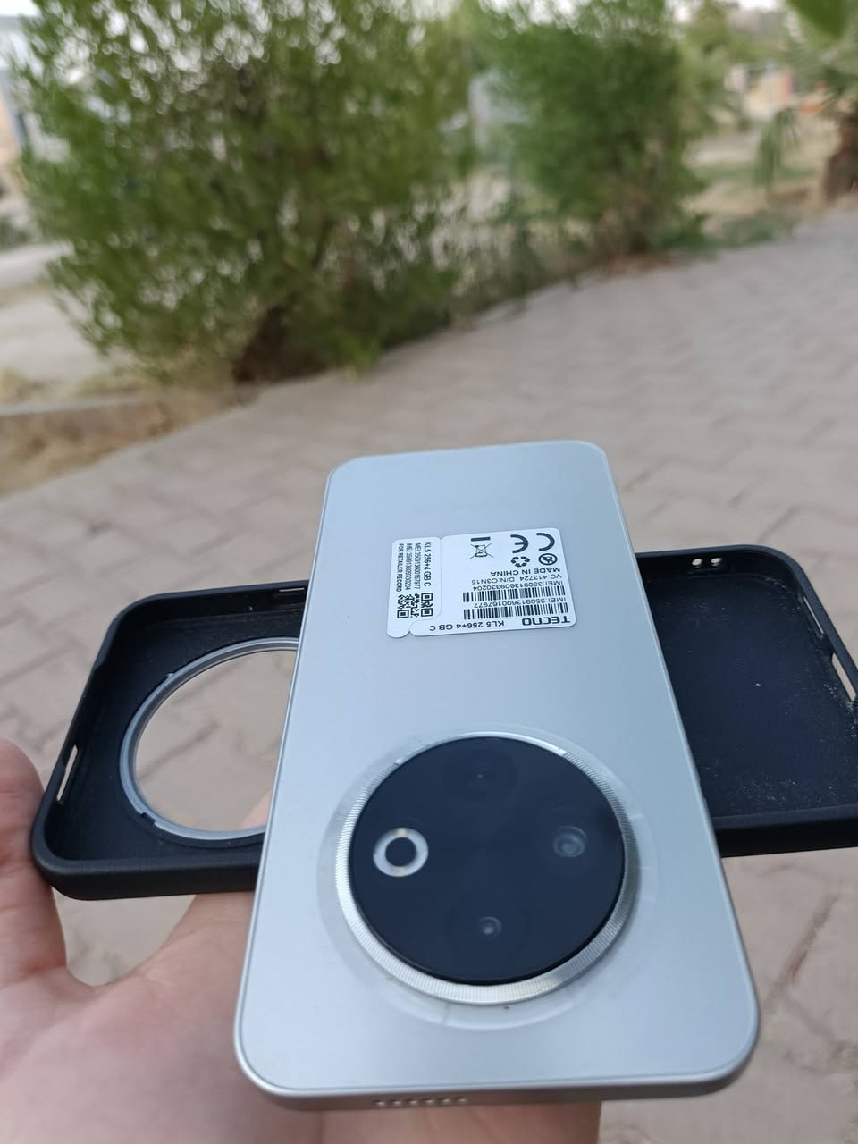 ✨ للبيع او مراوس | TECNO Spark 30C (256GB) ✨
إذا تبحث عن جهاز أنيق، سريع، وسعره مناسب، فهذا الخيار ممتاز 👌
📱 المواصفات: ✅ ذاكرة داخلية 256GB ✅ رام 4GB (مع توسيع افتراضي للرام) ✅ شاشة كبيرة بمعدل تحديث 120Hz تمنحك سلاسة عالية. ✅ معالج قوي للاستخدام اليومي والألعاب الخفيفة. ✅ كاميرا رئيسية 50MP لصور واضحة وتفاصيل جميلة. ✅ بطارية 5000mAh تدوم طوال اليوم. ✅ شحن سريع 18W. ✅ بصمة مدمجة مع زر التشغيل + فتح بالوجه. ✅ يدعم شريحتي اتصال وشبكات 4G. ✅ منفذ USB Type-C.


**إذا كنت صاحب هذا الإعلان وتريد حذفه لأي سبب، رجاءا أرسل رسالة إلى الدعم الفني**