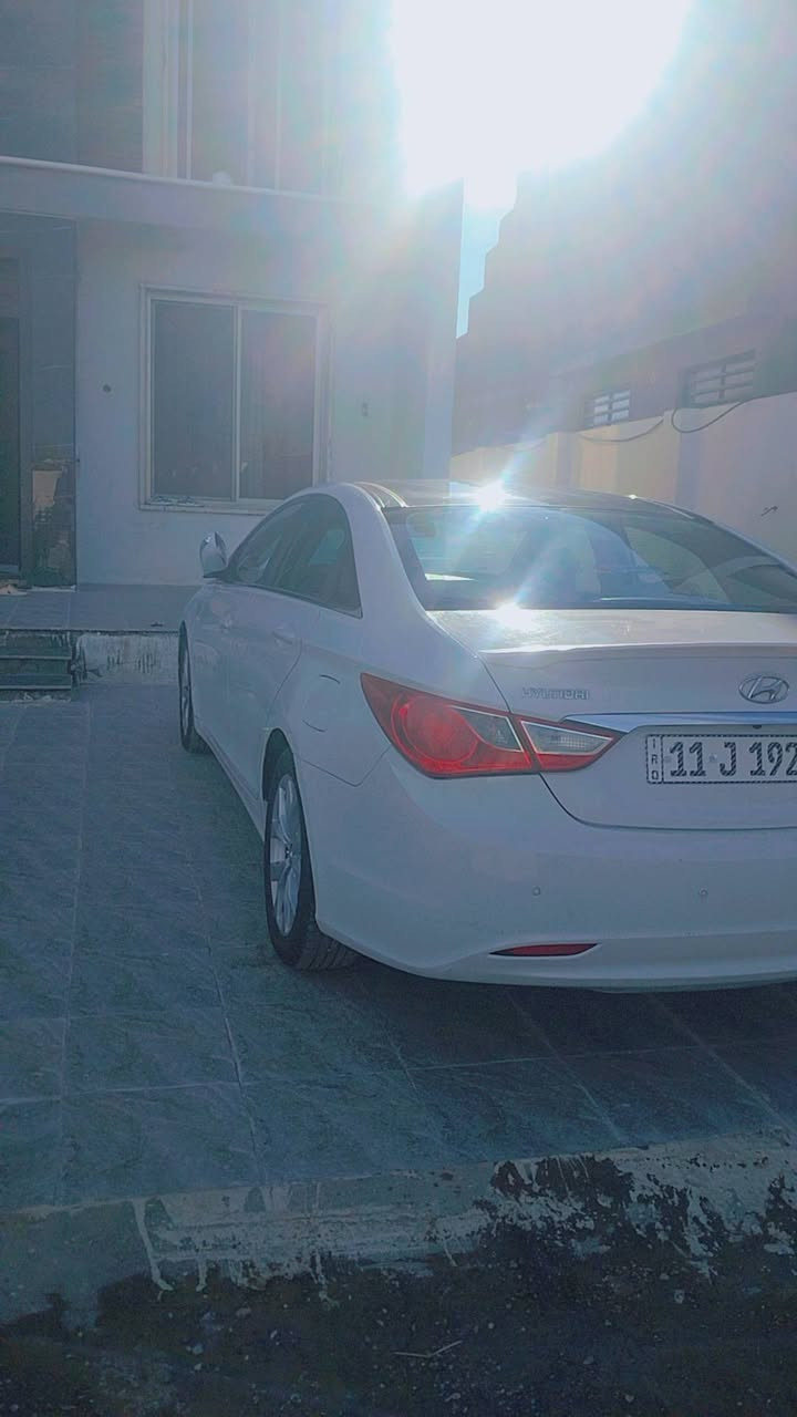 السلام عليكم
سوناتا ٢٠٠١١ خليجي السعر ١١٨ 

سياره جاهزه من كلشي بيه باب بارد وباب صبغ مكينه وكير مكفولات السونار مرفق ويه الصور مكاني بغداد رقمي ***********
