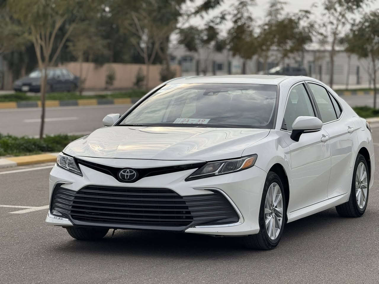 کامری ٢٠٢٣ LE Plus 
سیارە مشی ٤٠ الاف 
رادار، بصمە، ٣٦٠
سلاید، کشن کهربای 
نضام ( یکو، سپورت، نورمال)
لایت نضام اوتو
Apple car play
سیارە بیە تبدیل جاملغ و بنید اصلي
بدون ارباگ بشرط ترقیم 
رقم کاتی یترقم شمالي 

رقم شاصي : 4T1R11AK6PU761446

عنوان : قضاء کلار 
تلیفون : ***********
