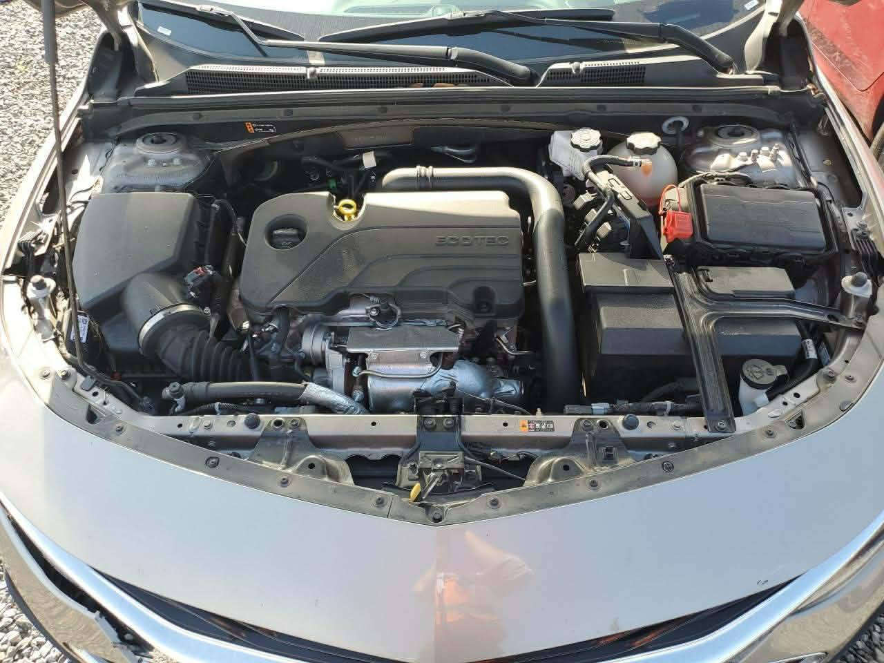 السلام عليكم ماليبو للبيع سياره حره دخول جديد بدون رقم ترقم حسب محافضتك مديل23 ماشيه43 ضربتهه طاك التاير ومعور الجاملغ ورجع عالبارد لاصبغ ولا سمكره والسبير مانازل السعر135 وبيها مجال بسيط واي استفسار اتصل ***********
