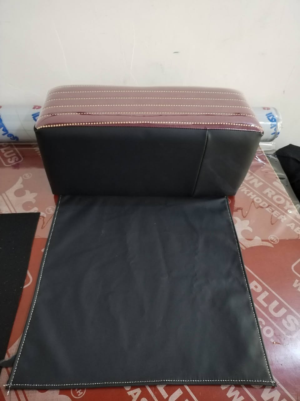 مقعد طفل سفنج اصلي ظغط ترهم جميع انواع كراسي الحلاقة سعر 15 الف عنوان بغداد مدينة الصدر للاستفسار *********** واتساب
