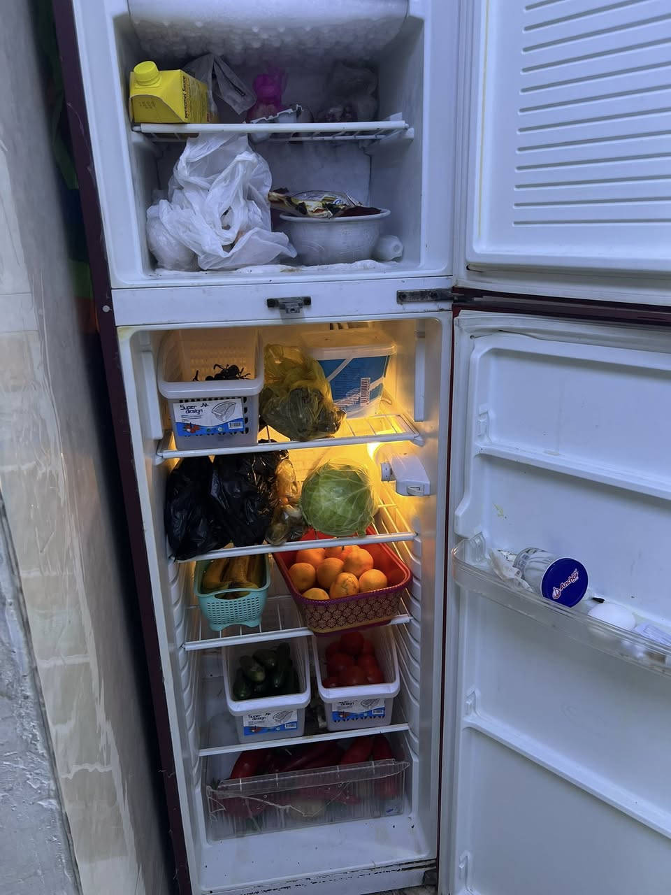 ثلاجة كينود نضيفة جدا ب 125 ومجمدة شغالة فول  ب 125 كلهن على الفحص والضمان  عنواني  حي اؤر


**إذا كنت صاحب هذا الإعلان وتريد حذفه لأي سبب، رجاءا أرسل رسالة إلى الدعم الفني**