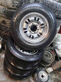 السلام عليكم تخم ويل وتاير للبيع  الحجم 16 شرط الضمان  07711220722 يره...