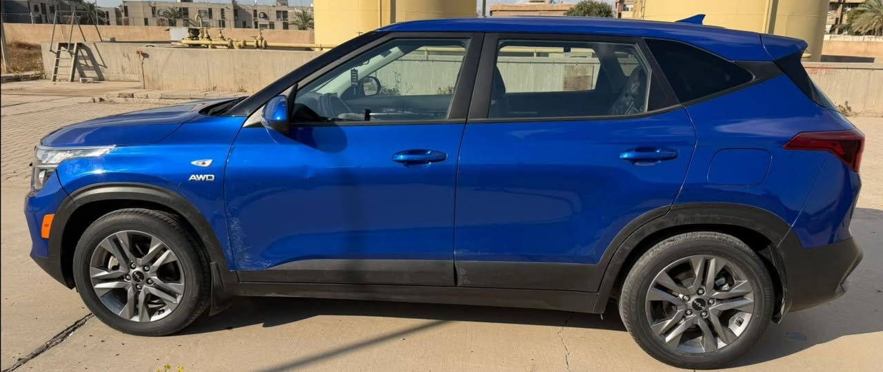 السلام عليكم 
سليتوس محرك ٢٠٠٠ حادثها فقد الجامه الامامية موديل 2022 رقم بغداد كير AT ماشية حاليآ 40  الف مشروع وطني باسمي السياره عليها ادامه كامله دهن جديد لكمولي وبانزين محسن بيها عدتها سبيرها كامله وجاهزه فور ويل تحكمات اطفاء ذاتي من توكف بالازدحام 
صورها وصور حادثها وسونارها وكل تفاصيلها بالمنشور 
السعر 165‪ دولار 
رقم الشاصي KNDEPCAA0N7251738
مكان السيارة البياع 
***********‪ واتساب او اتصال
