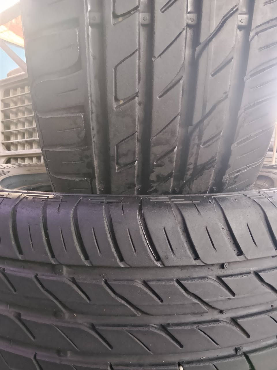 225/55/17/باله ياباني نضافه 💯💯 ليونه ترافه فول سعر الزوج 70الف معه الشد موقع المحل شعب شارع اسواق المركزيه قرب كليه الامام الكاضم خدمات ايليا 
***********
