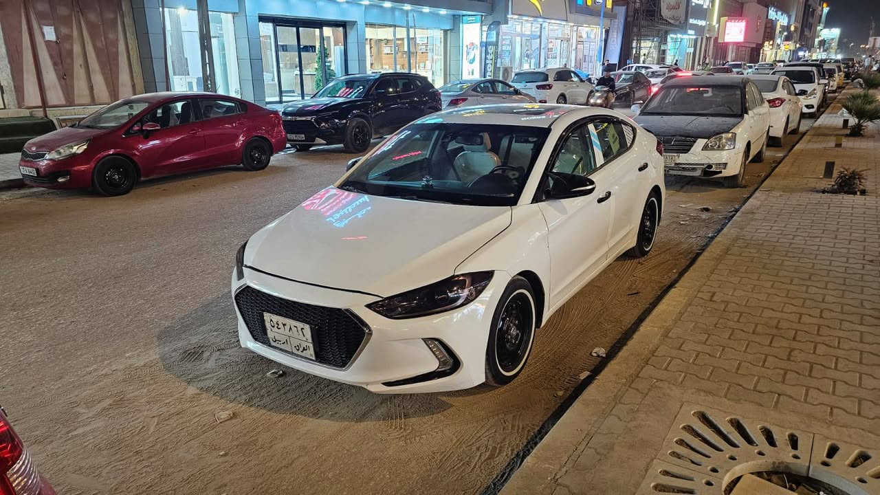 الانتر موديل 2017 🤩
سياره مناقصه ايشي شغل واطلع كبل 
فول لمتدد 
بصمه فتحه تحكمات كشنات كهرباء  
بيها ٥ قطع جاملغات الاماميه ثنينهن وقبق جنطه وبيها شبر تكمه والبنيد بي بارد قليل 
تخم تاير جديد 
دوشمه جديده
سستم سماعات97 وبيها مجال بسيط 
*********** مكاني نجف النجف, العراق
