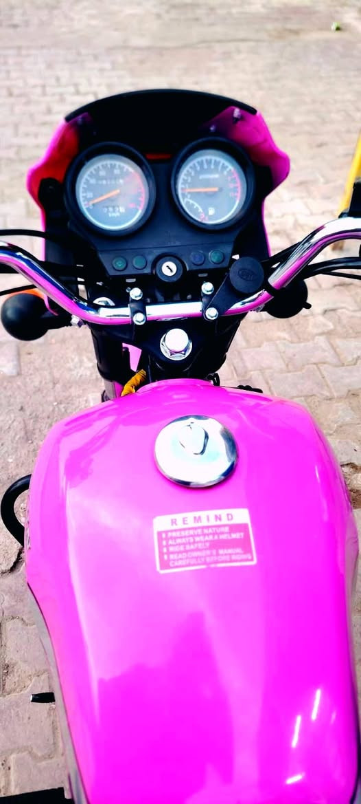 سلام عليكم دراجة دايوان مديل ٢٣ دراجة جديدة مكفولة من كلشي سعرهة مليونين(***********) كوت شهداء
