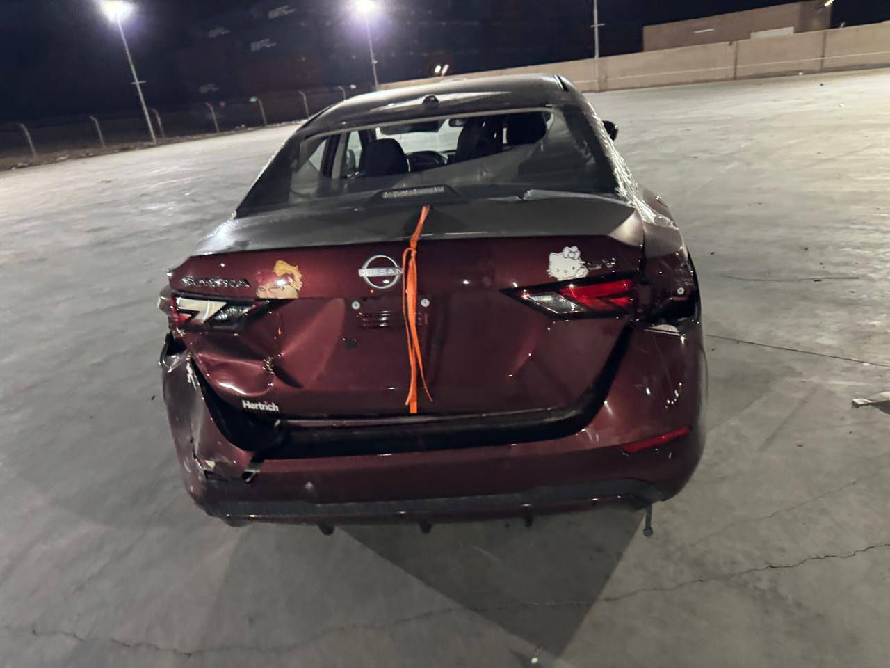 سيارة نيسان سنترا موديل ٢٤لون كرزي كلين ماشية ١٠٠٠٠الف ميل وارد امريكي محرك ٢٠٠٠كير اوتوماتيكي للاتصال ومعرفة السعر ***********مواصفات SV تشغيل عن بعد
