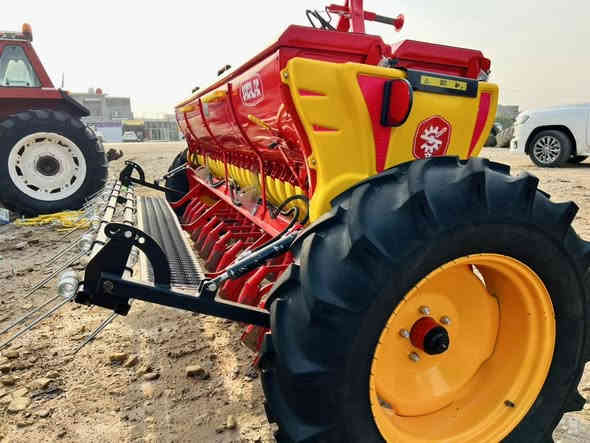 شاتوله نوع شكلك حجم ٢٤ موديل ٢٠٢٥ مشتغله قليل كلش للاستفسار الاتصال ع الرقم *********** واسط الزبيديه
