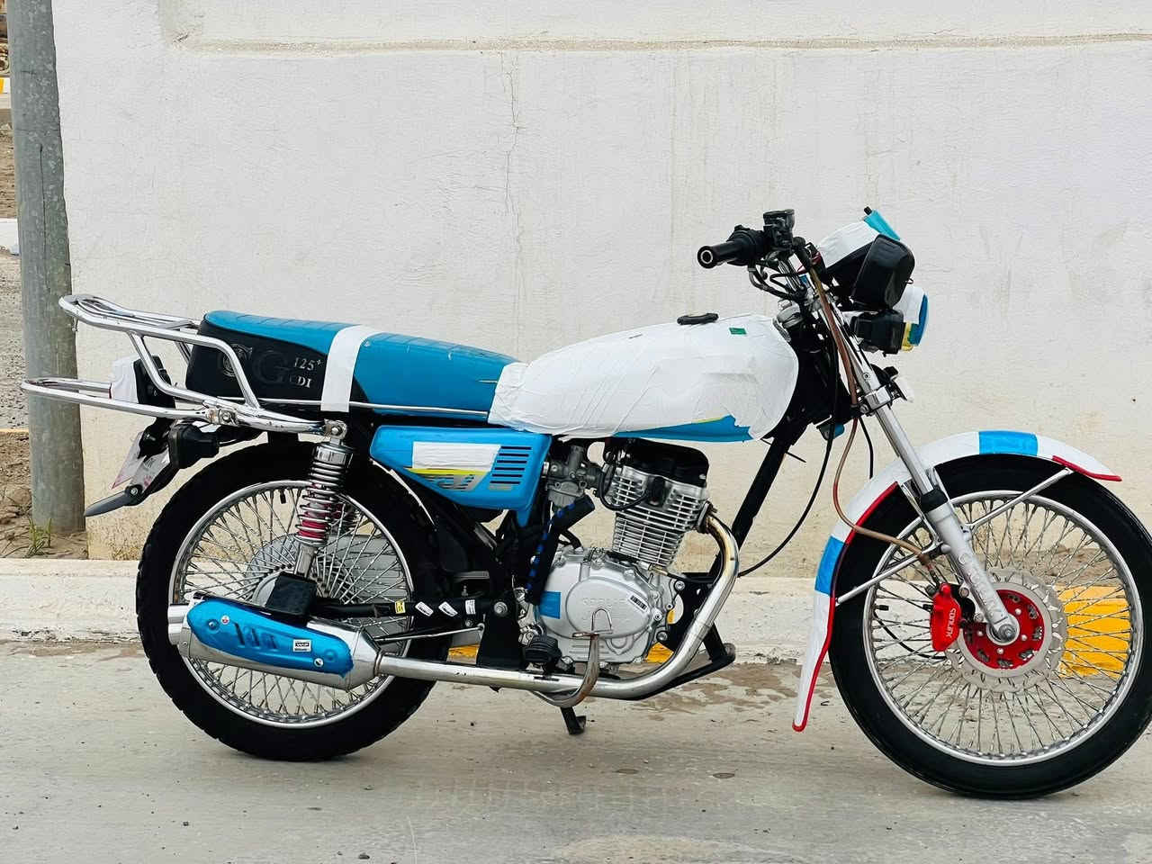 سونلك 2024 عل بلاد برغي ممفتوح بيها بلادي بلادي نضافتها كدام عينك شلعه ومعدل فول مكينه خرسه كهربائيات كلها شغاله 
675 وبي مجال مكاني تكريت الاربعين 
***********
اتصل ودلل
ملاحضه ميعجبك المنشور اطلع كبل
