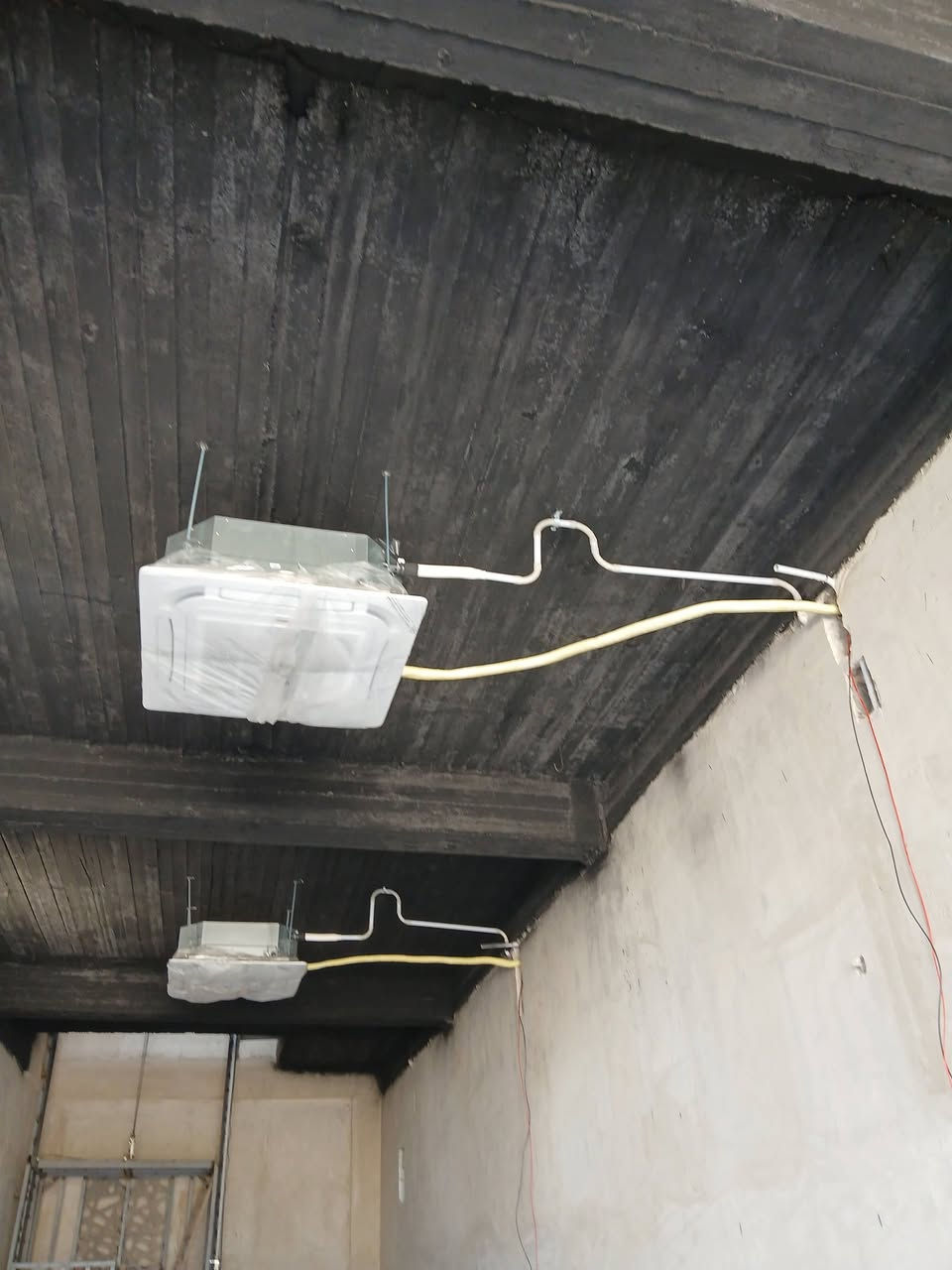 تنصيب سبالت توسوت كاسيت ثلاث طن انفيرتر
اخوكم ابو شمس***********
