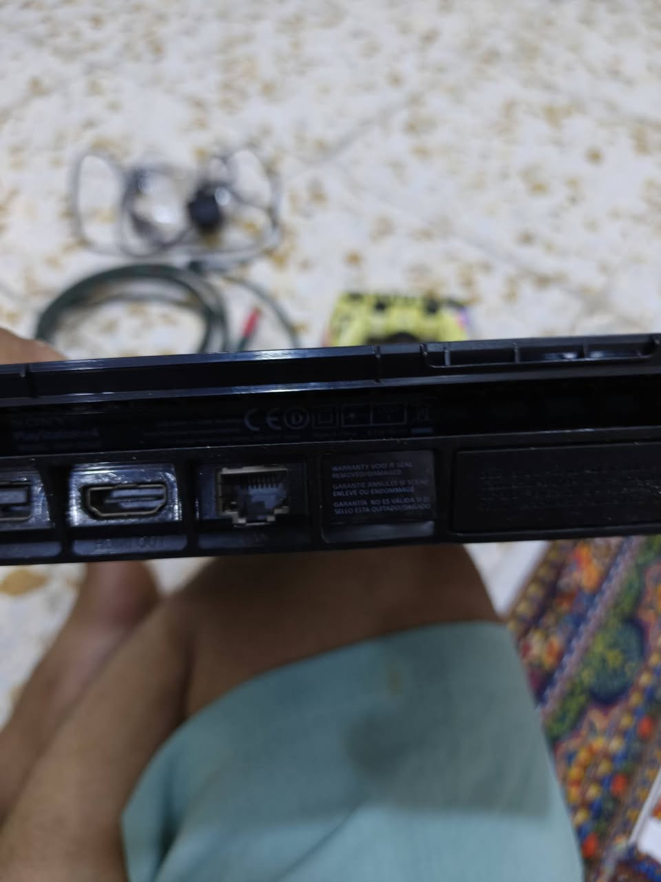 سلام عليكم بلي ٤ مهكر نضام ١٢.٥٢ لا مصلح ولا منضف على وضع شركة للبيع 
رقمي وتساب ***********
