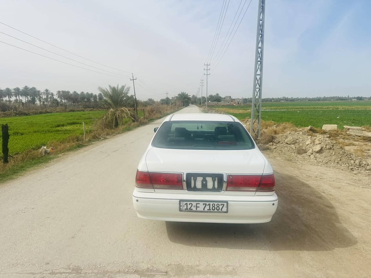 السلام عليكم ملكه بأسمي شخصيآ موديل 2003 غاز بانزين لون ابيض صدفي رقم  انكليزي تسجيل جديد مداور ثاني يوم بيه جاملغ وره ضربه شبر مصبوغ و بيهه ربع مواصل للشاصي الباقي مكفول مكينه ديفور الچبير كير حداديه تخم تاير  تبريد كله جديد  125 بيهه مجال مداور ثاني يوم رقم الهاتف
***********
***********
المكان النجف
