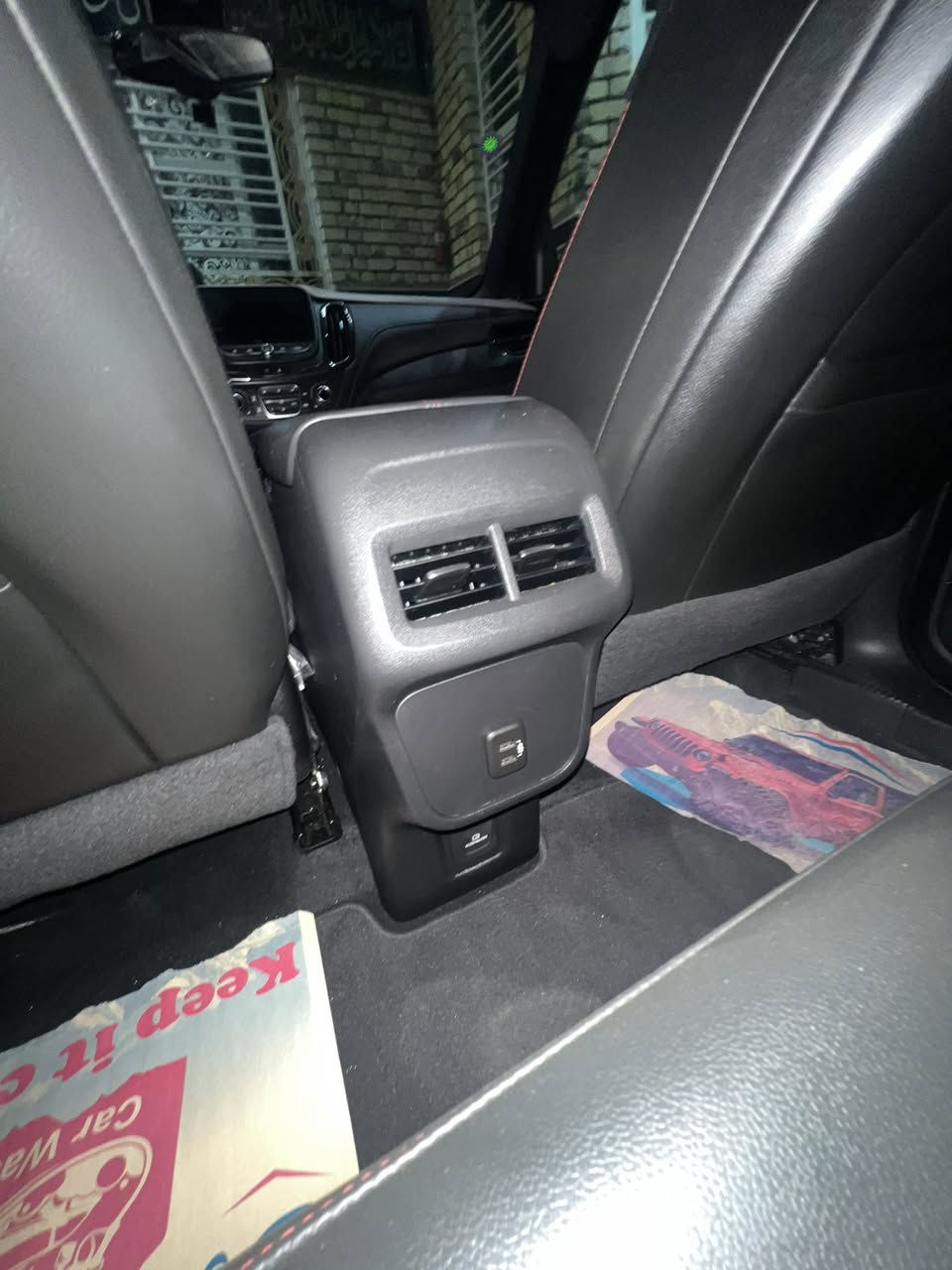 كوينكس 23
حادثه دعاميه فقط وبارد في باب السايق والخلفي
فول مواصفات عدا الفتحه فئة RS 
تحكمات 
شاشه كارب بليد
5 كامرات 
تحديد مسار 
تثبيت سرعه
قياده ثاتيه 
تدفئة استرين 
تدفئة كشنات امامية
تبريد لمس (قطعتين)
حساسات امامي خلفيه جوانب
رادارات امامي خلفي
صندوك كهرباء 
لايت زنون ولد 
بك لايت لد
علامه سوداء
دفع رباعي 
توقف ذاتي 
رقم ميسان تحويل ثاني يوم 
السعر 190 وبيه مجال للشراي 
مكان السياره (ميسان)
للاستفسار ***********
