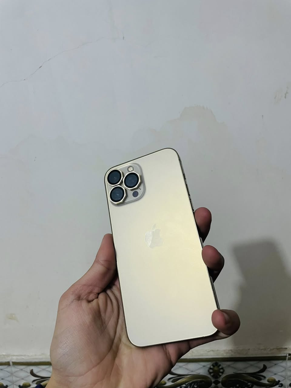 13بروماكس
الجهاز بلادي مامفتوح 
ذاكرا 256
بطاريه 79
فيس ايدي بي مشكله 
بس كسور خفيفه يم الفيس ايدي 
كامرات صوت لاقطه مكفول
للبيع بسعر 550الف بي مجال 
للتصل ***********
