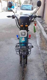 / عندي دراجه كهربائيه /اسمه H9 للبيع الدراجه شغاله و تايراته جوبلس/ ال...