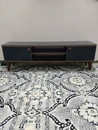 ميز بلازمة نضافة 75%  معة تخم ديوان ارضي  العدد 5قطع معة 7 تجوت   قياس...