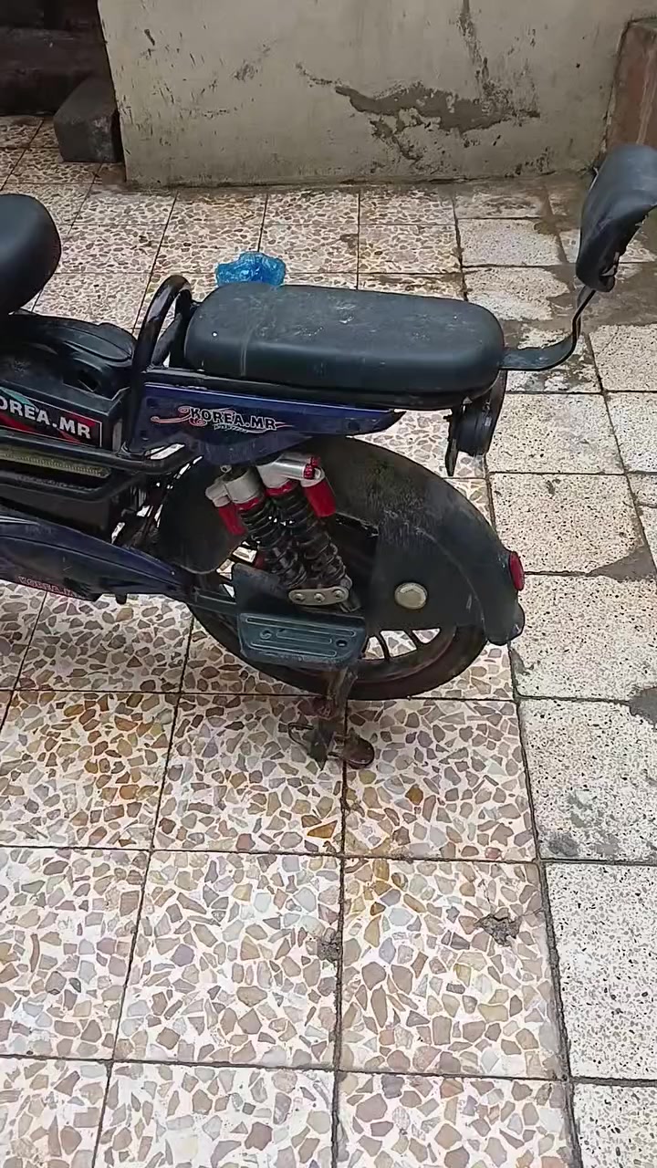 السلام عليكم ماطور شحن للبيع حجم 20 ماطور كامل فقط ينردلو باتريات شرط انطيك الماطور اذا ما باتريات يرجع العدد باتريات 5 حجم الصغير انطيك الملف والعقل شرط عل فحص سعر الماطور 75وبي مجال شراي تعال خاص ويرهم مرواس ويا باسكل عبد الحليم بس يكون جديد وانطي فرق عنوان موصل حي البلديات  استفسار رقم  الهاتف ***********
