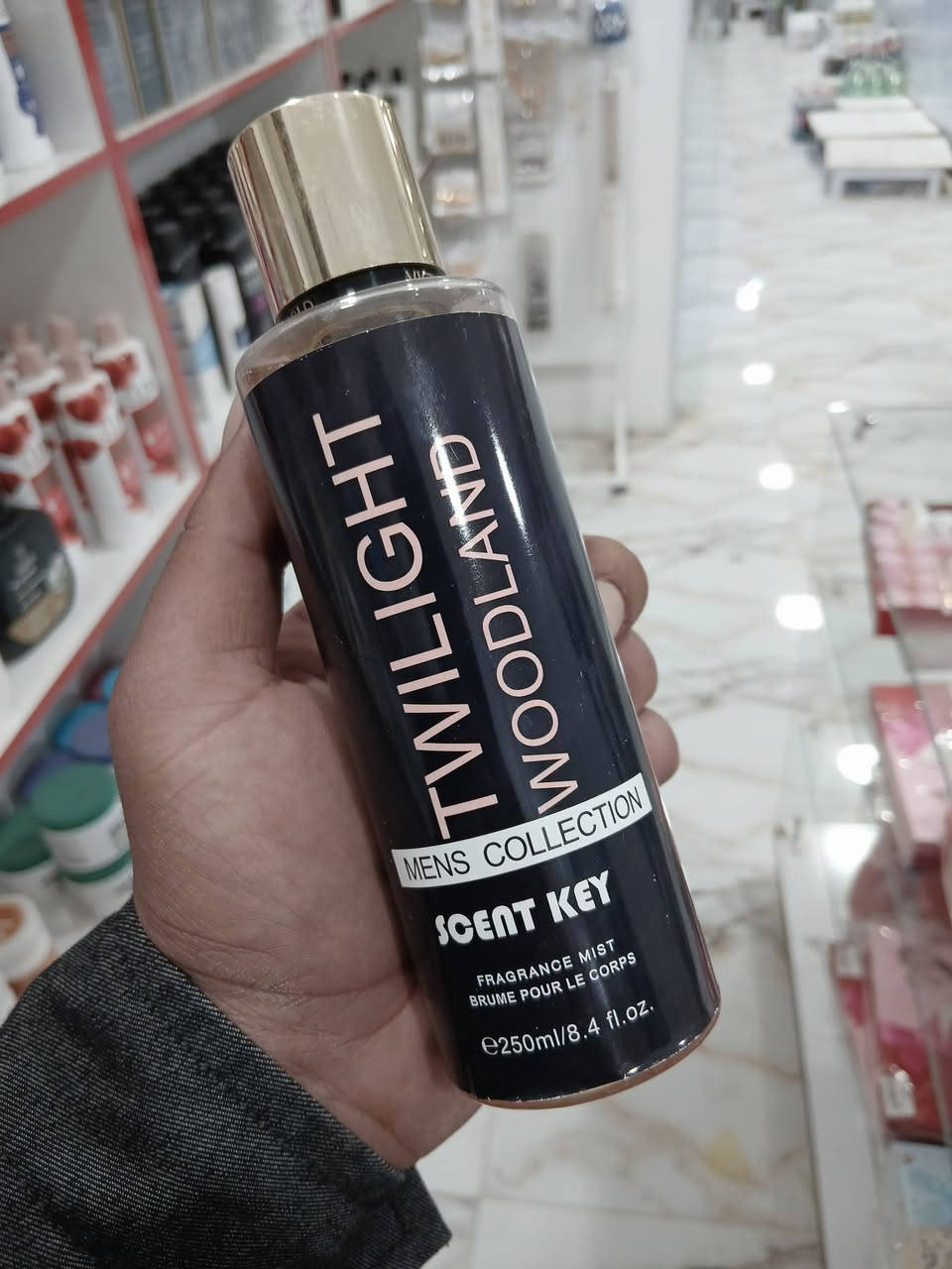 من داخل قسم كوزمتك سيد زيد مول 💯💓


**إذا كنت صاحب هذا الإعلان وتريد حذفه لأي سبب، رجاءا أرسل رسالة إلى الدعم الفني**