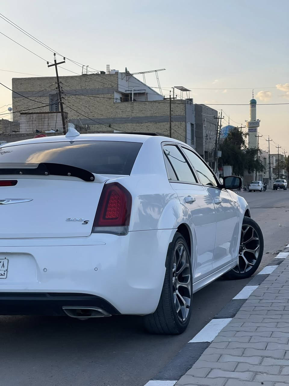 السلام عليكم 
للبيع 2018اصل 
السياره فول للاخير
مواصفات الS
رادار 
حساس خلفي أمام 
بنيراما
6 اسلندر
السياره قطّعه واحد فقط 
السعر 235 وبيه مجال 
***********
