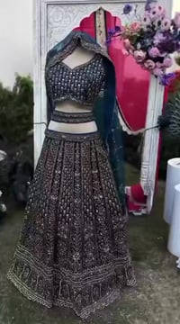 الدورة البعيثة • مزرعة موثقة • مسبحين