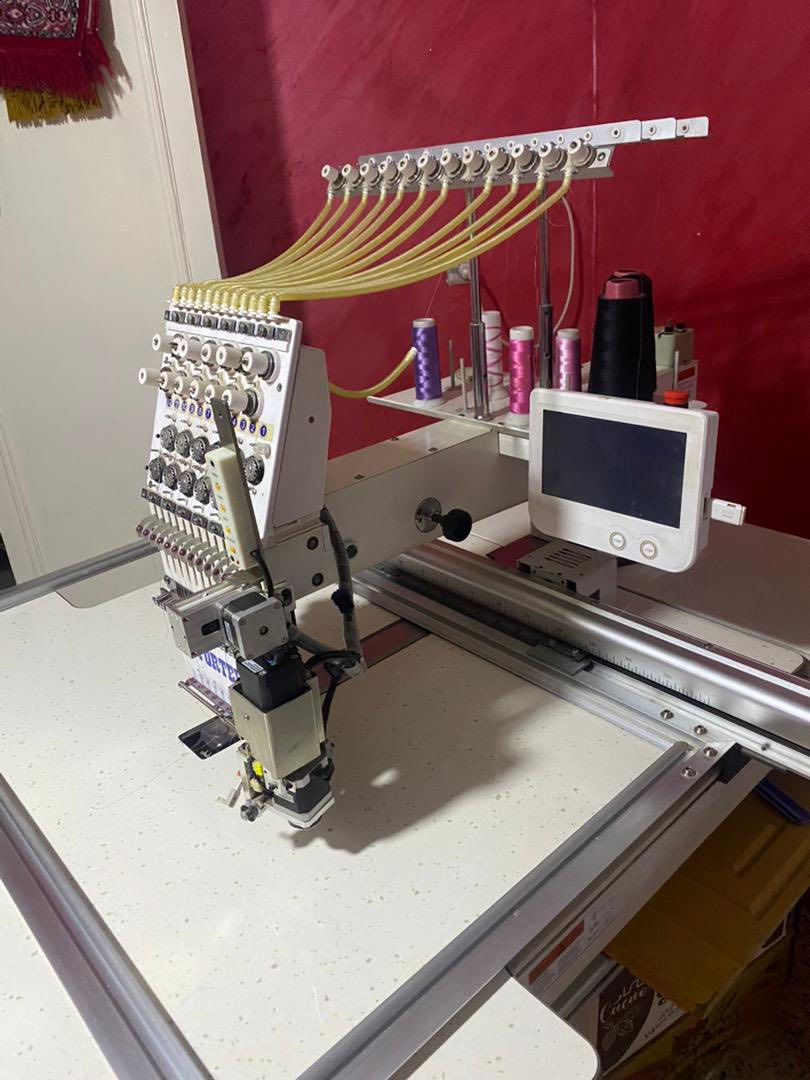 مشينة تاع طرز  نظيفة كلش مريقل فيها


**إذا كنت صاحب هذا الإعلان وتريد حذفه لأي سبب، رجاءا أرسل رسالة إلى الدعم الفني**