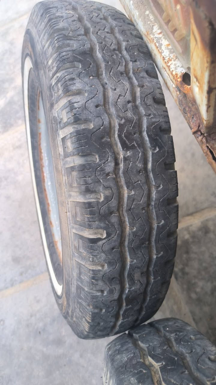 تواير.   السعر. 65.   جددد. كلشش
‏‪0781 249 8785‬‏
