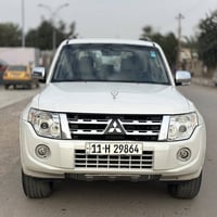 باجيرو ٢٠١٣ باسمي هزة ورقم جديد  ٦ سلندر  ثلاث قطع تبريد  كشنات جلد دم...