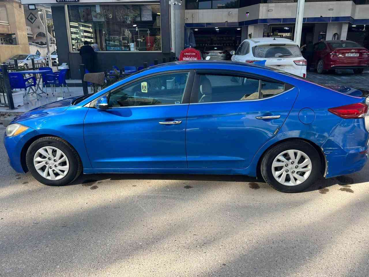 🔴النترا للبيع🔴 2017 
فول مواصفات ما عدا الفتحه 
🔵 بصمه
🔵 نقطه عمياء 
🔵 3 انظمه قياده 
🔵 مانع انزلاق 
🔵 كشنات جلد 
🔵 اشاير بل مري 
🔵 تحكم ستيرن 
🔵 مثبت سرعه 
🔵 كشنات تدفئه 
🔵 رادار 
🔵 گير 6 نمر سبورت 
🔵 لد زينون امامي 
🔵 نضام سبورت 
🔵 وبيها تغليف جام حراري
🔵 اشاير ترحيب 
السياره كير محرك تبريد مكفولات السياره ماشيه 109 حقيقي وحادثها بسيط جداً
وهاي الصور كامله ووياها السونار هم  
  (((( السعر 125 ورقه وبيها مجال )))
للاستفسار 
*********** بغداد, العراق
