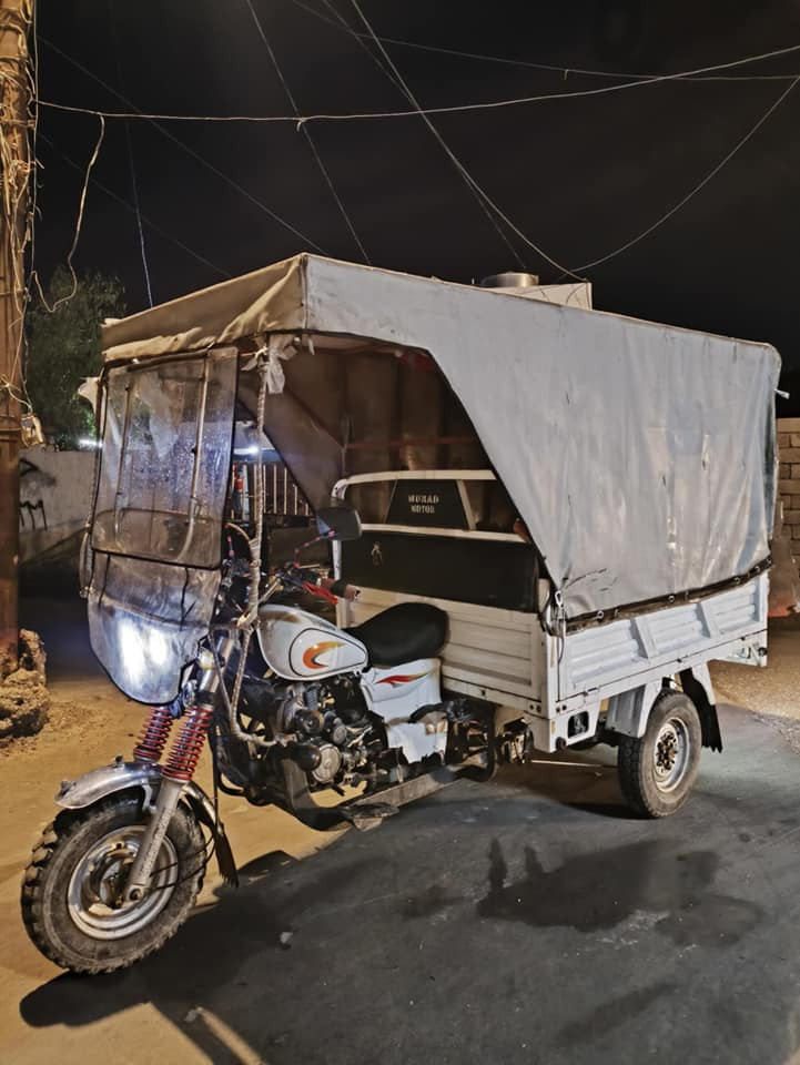 السلام عليكم مكلف بالنشر للبيع موديل 21نضيفه وجاهزه محرك مامفتوح لوك مال بيت شرط السرقه سعر منااسب مليون و١٠٠وبيها مجال للشراي /***********
