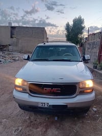 وبركاته من بعد اذن الأدمن المحترم جمسي يوكن 2004 مكينه 5300 كير 700ويل...