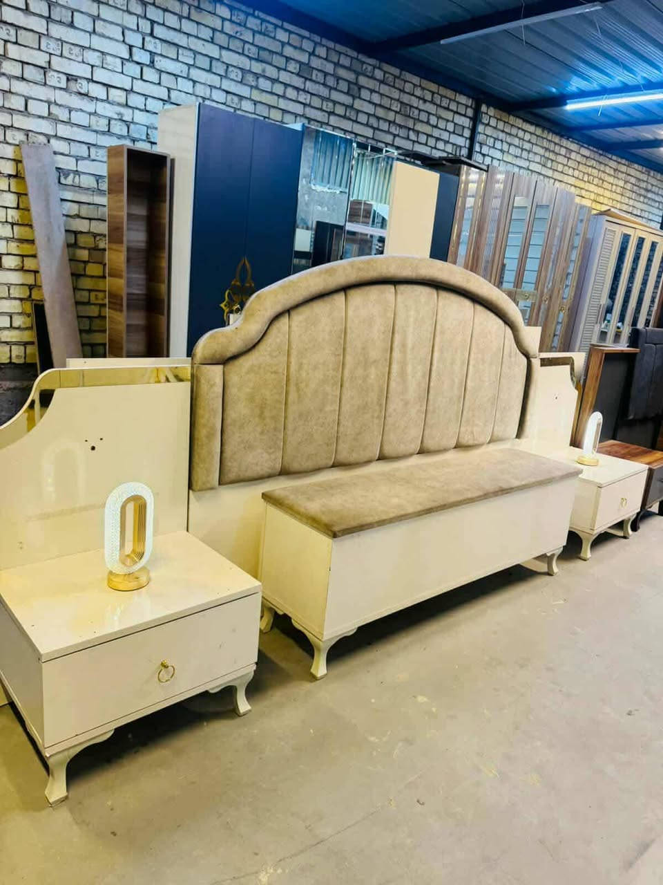 غرفه ترڪي مستخدم 🇹🇷
7قطع *********** 
نضافه 90\💯
نضام ابواب 💢
السعر 600قفل 💸
مع شد🪛 ونقل 🚚  مجاني  داخل بغداد  محافظات بكروه
