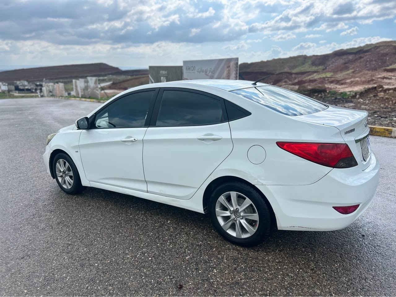 هۆندای اکسێنت 2011گێر تۆماتیک و عادی ناو زەرد جوار جام کارەبایی ڤولیم بەس بۆنیت بۆیاغە دەعموو لێدراوی نییە گێرو مەکینە توندوو تۆلی بەشەرت تەبرید سارد گەرم سەنەوی دوومانگی  سەیارەکە نوقسانی نییە 
سعری 84
***********
ڤایبەر واتس ئاپ كويسينجاك, أربيل
