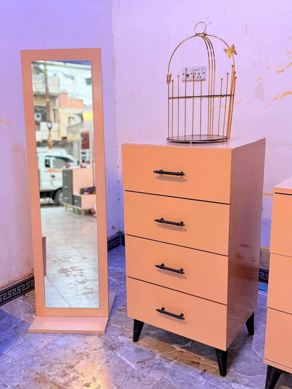 غرفة🇹🇷تركي  نضام حديث  10 قطع صبغ حراري ✨
ابواب 🚪🚪  برغي وجوي حديد كنتور منفصل
سرير مخزن جك 
شازلون مخزن  
نضافة 90٪💯
السعر 850
شد ونقل داخل بغداد مجاني محافظات بكروة 🚛


**إذا كنت صاحب هذا الإعلان وتريد حذفه لأي سبب، رجاءا أرسل رسالة إلى الدعم الفني**