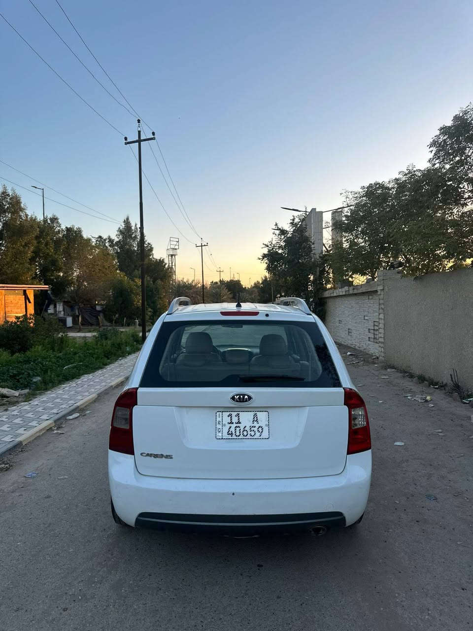 كيا كارنزا موديل 11 خليجي بسمي رقم بغداد انكليزي السيارة بدون صبغ فقط بارد و كارت بالبنيد كير مكينة حدادية خير من الله ماشية 186 تبريد قطعتين تحكمات ستيرن فتحة سقف مكان السيارة بغداد السعر 115 بيه مجال بسيط *********** بي واتساب بغداد, العراق
