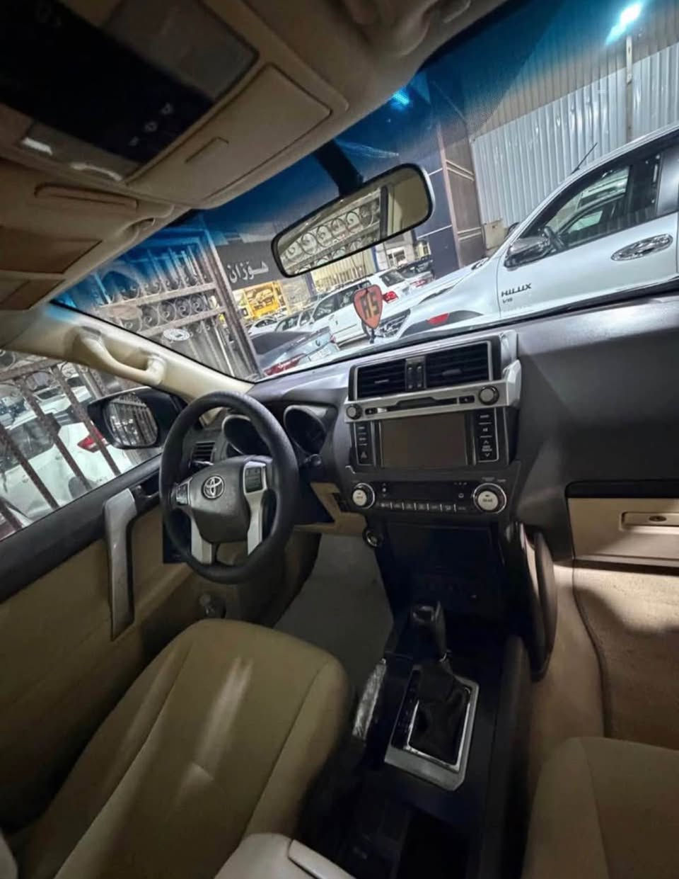 مۆدێل 2015 مواسەفات TXL V6 دوو کوشین کارەبای سلایت سەلاجە تەبریت مەرکەزی فول  دەحامی لەبۆ دەحامی بەشەرت km83000 أربيل, العراق


**إذا كنت صاحب هذا الإعلان وتريد حذفه لأي سبب، رجاءا أرسل رسالة إلى الدعم الفني**