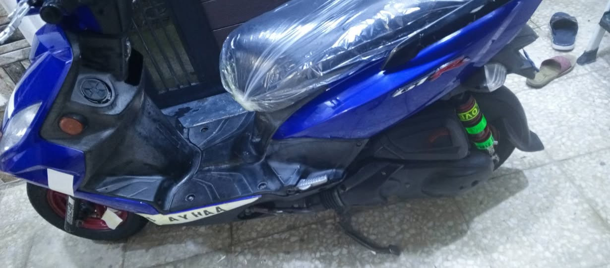 سلام عليكم دراجه جيتي ار دراجه تخبل كله جديده محرك اخرس شاشه شغاله كله جديده ثلاث الاوان ويل احمر جديد تخم تأير دراجه جديده السعر 650 قفل قفل مكان بغداد الغزاليه شارع ضغط ***********
