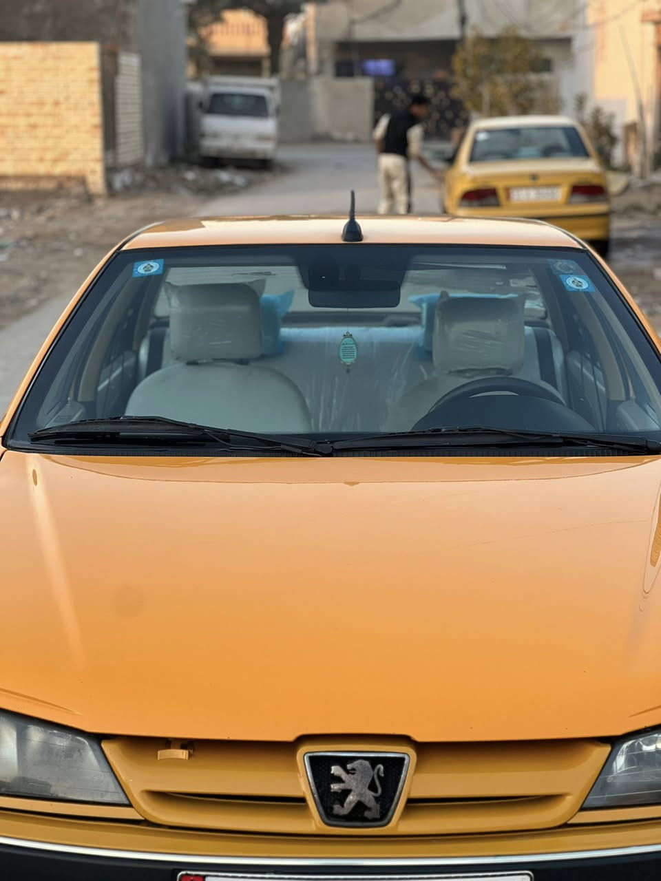 سلام وعليكم من رخصت الادمن بيجو بارص 23  رقم بغداد بسمي شرط تحويل مصفره هيئه وغرامات هزه جديده محرك كيره كفاله سياره مكفوله ما عده باب خلف ساق بي صبغ شي قليلي تايرات جدد مكاني بغداد جسر دياله جديد *********** سياره معروضه 75 ورقه وبيه مجال حك جيه
