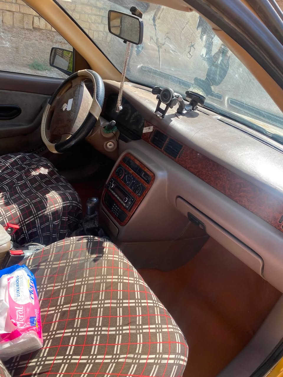 سلام عليكم سمند للبيع موديل ١٢  رقم بغداد كير مكينه خير من الله تبريد شغال نقص جبنه السعر ٢٩ وبيهه مجال مكاني بغداد الشعله رقمي لتواصل ***********
