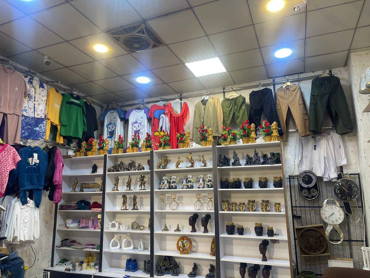 سلام عليكم غراض محل كامل ابيعهن شلع مكان المحل هرشم ٣ سعر مليونين و٧٥٠ الف وبي مجال اي ستفسار على واتساب ***********
***********
